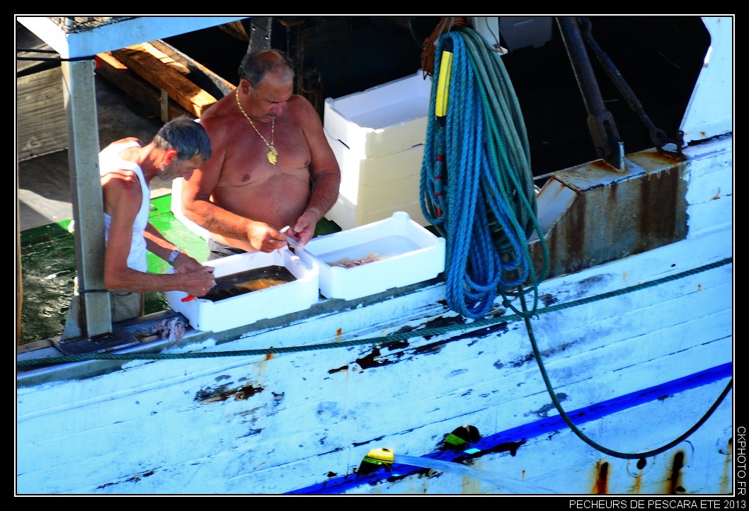 Les pêcheurs de Pescara.Italia.